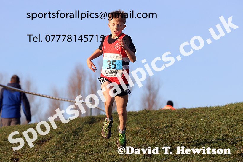 Boys under-13s 2024 NECAA Cross Country Champs., Temple Park, South Shields. Photo: David T. Hewitson/Sports for All Pics